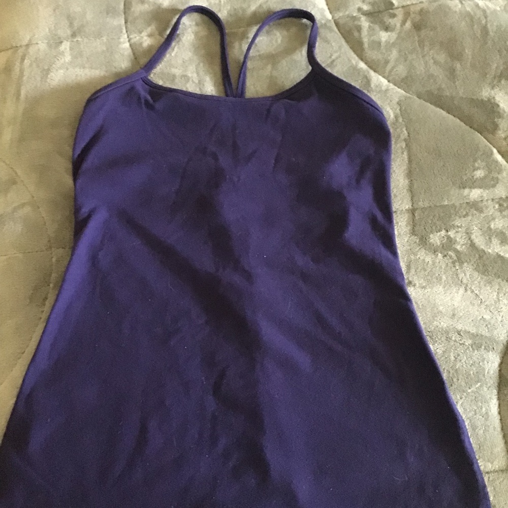 Lululemon tank
